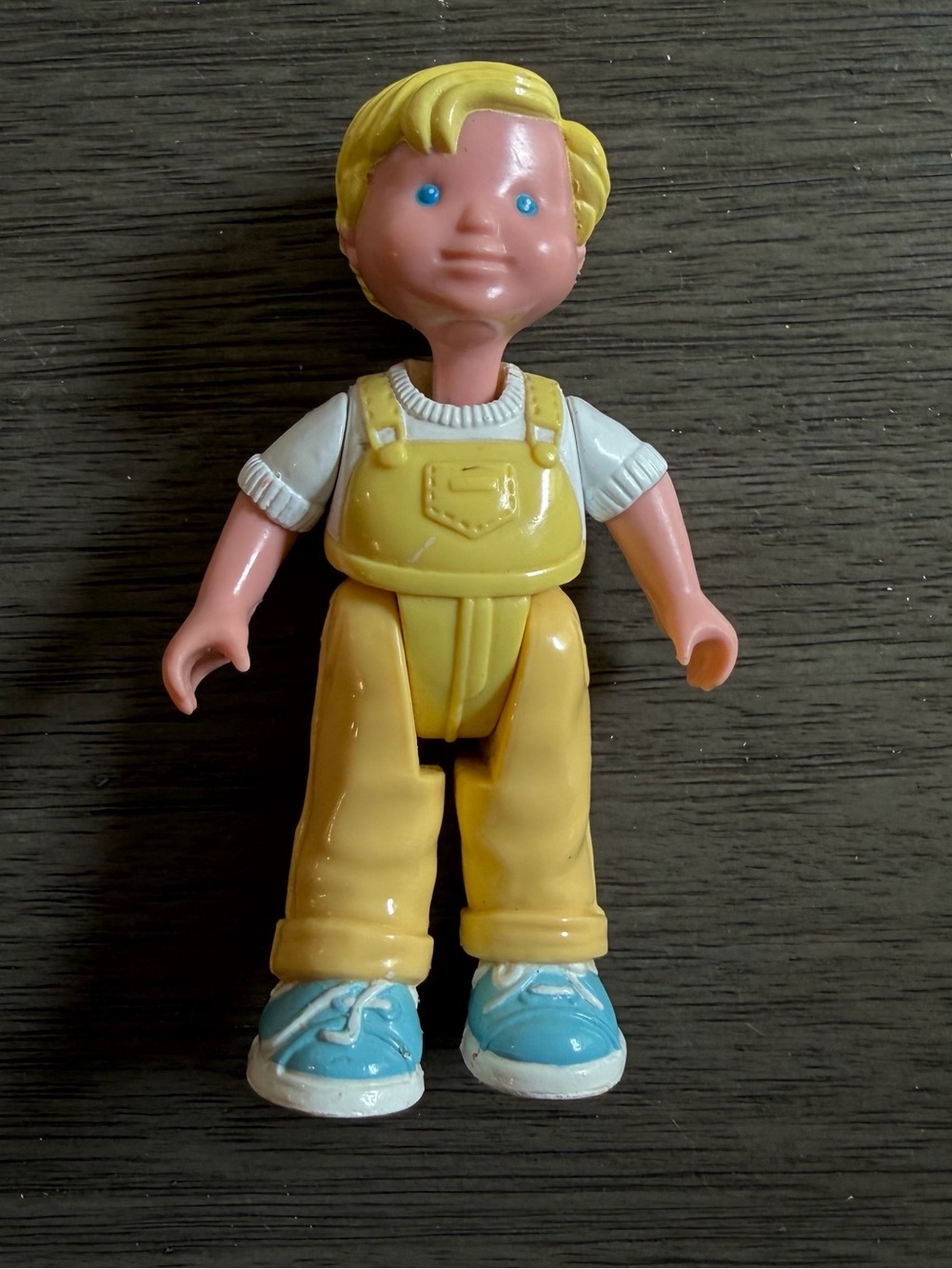 Fisher Price 1993 Loving Family Dream Dollhouse Blonde Blue Son Yellow Overalls